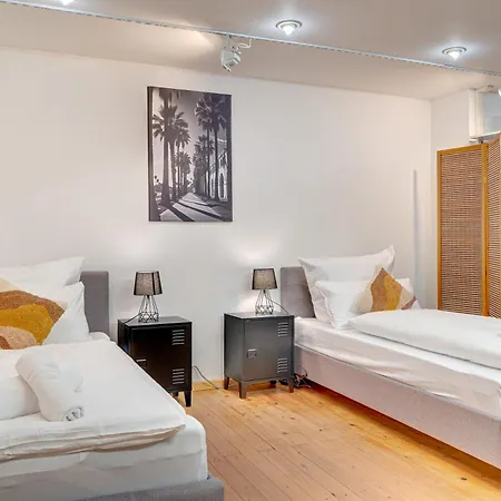 Bachelor I Ette I Xxl Altstadt Loft I 900m I Fun Apartment Dusseldorf